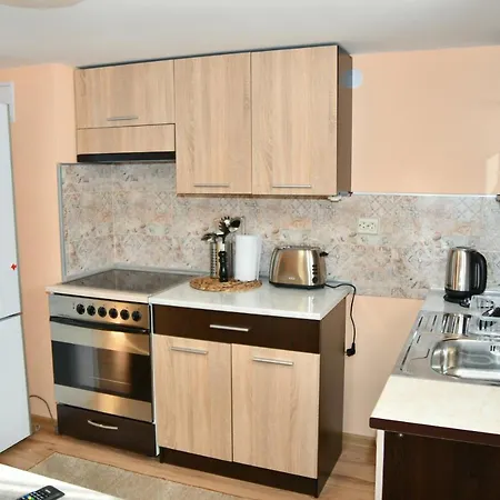 Apartment Тодоров Дом, Приземен Етаж Под Наем *